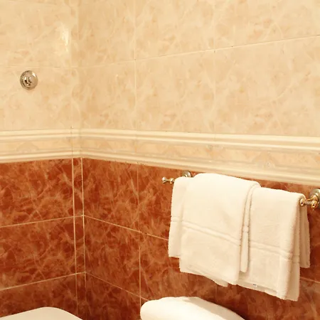 Gh San Giusto Hotell 3*