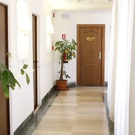 Gh San Giusto 3* Rom