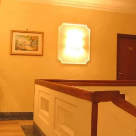 Gh San Giusto 호텔 3*