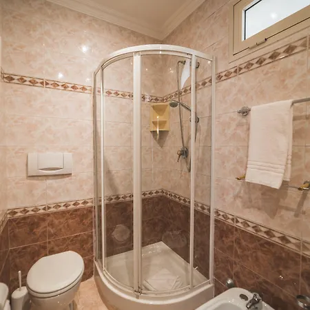 Gh San Giusto Hotell 3*