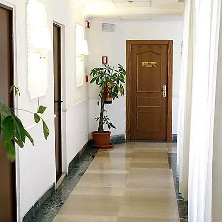 מלון Gh San Giusto רומא