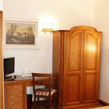 Gh San Giusto 3* Rome