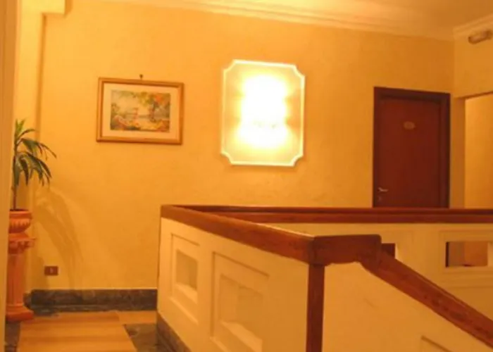 Gh San Giusto Hotel 3*