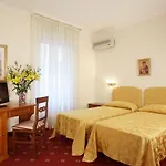 Gh San Giusto Hotel