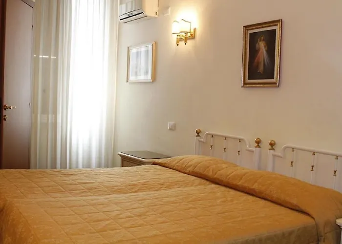 Ξενοδοχείο Gh San Giusto 3*