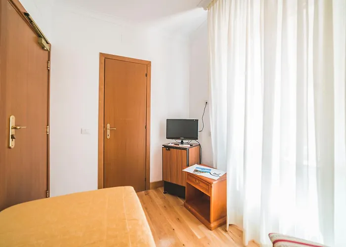 Gh San Giusto Hotel 3*