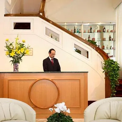 Hotel Gh San Giusto Rzym